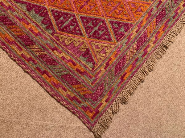 Afghan Kilim Rug 4.11x5.9 Ft Pink Wool Handwoven Vintage - Image 4