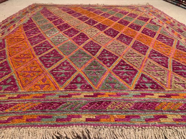 Afghan Kilim Rug 4.11x5.9 Ft Pink Wool Handwoven Vintage - Image 6